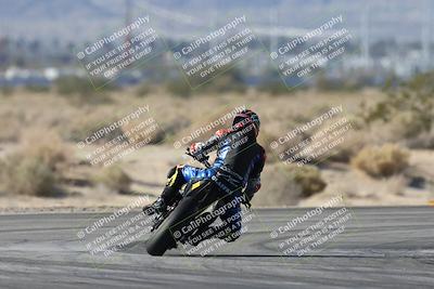 media/Dec-07-2025-CVMA (Sun) [[3e7d2de5dc]]/Race 5-Formula UL-CVMA Hooligans-American Thunder/